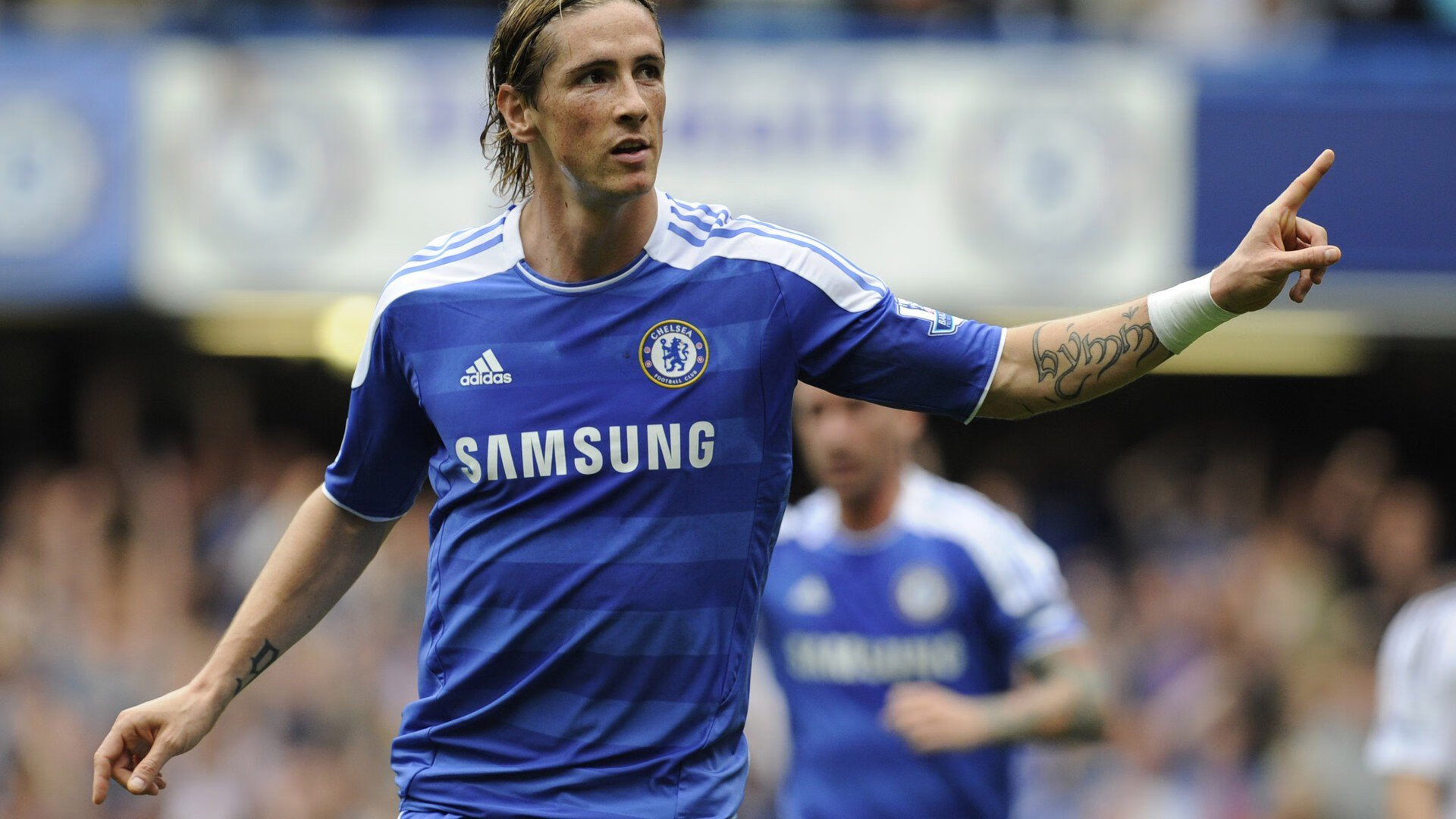 湖人本赛季的“新核心”，詹姆斯与新人默契十足，湖人球队詹姆斯